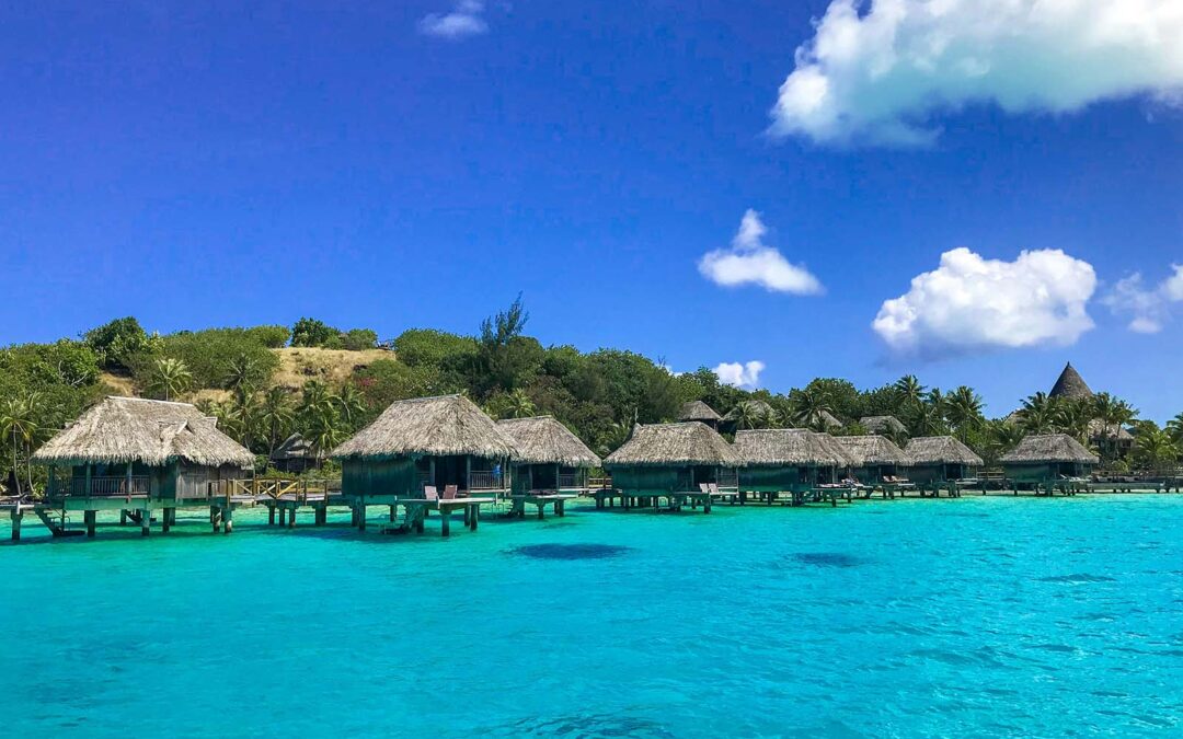 Powering bungalows – French Polynesia Islands